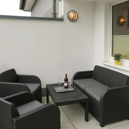 Apartment With Balcony And Great Views