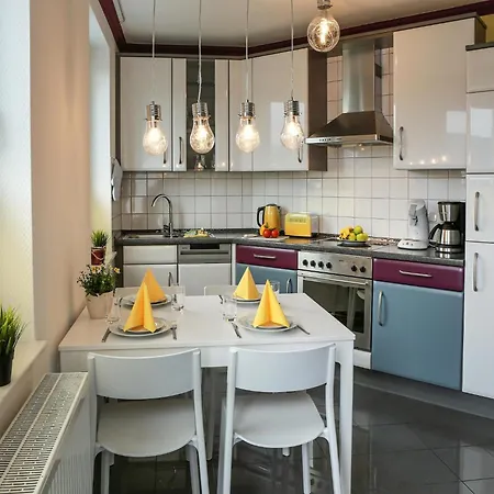 Mit Balkon Und Toller Aussicht شقة فيلنغن