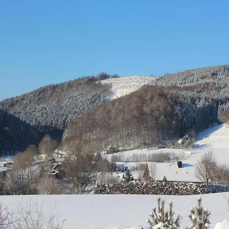 Mit Balkon Und Toller Aussicht شقة