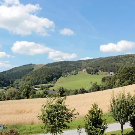 With Balcony And Great Views Appartement