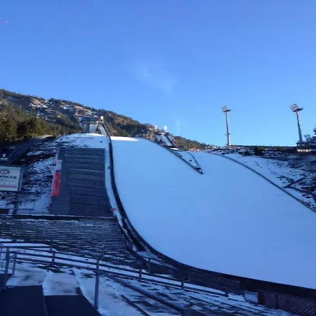 Mit Balkon Und Toller Aussicht * فيلنغن